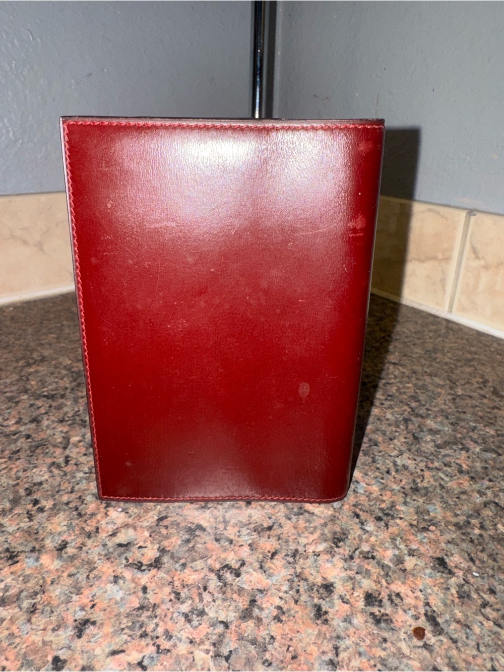 Hermes Men's Leather Passport Cover in deep burgundy/rouge EUC - Picture 2 of 9